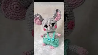 Raton Amigurumi ¿Te gustaria que explique el paso a paso de este diseño? #crochet #amigurumi #parati