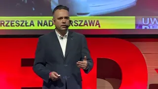 Kiedy strata cieszy a zysk martwi? | Piotr Zielonka | TEDxKatowice