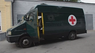 В зону АТО поїхав броньовик для перевезення поранених десантників - Житомир.info