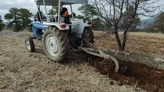 TARLA SÜRME🚜 ODUN KESİMİ🪵 KÖY İŞLERİ #köyhayatı #köyişleri #köydeyaşam