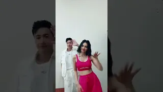 Dance Challenge Hola halo cùng Ninh Dương Lan Ngọc #shorts #NDLN #STSonThach #Dance #Fun