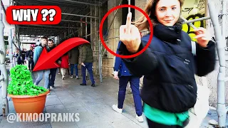 WHY SHE DID THAT? SOMEONE PLEASE EXPLAIN !! BUSHMAN PRANK