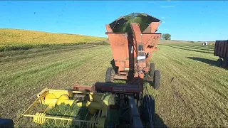 Tractor Breakdown - Finishing Up 3rd Cut Hay and Getting Ready To Chop Corn Silage!