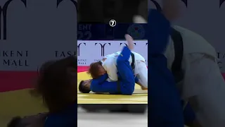 #judo Маруяма 🇯🇵 не учится на своих ошибках 🤦‍♂️Джоширо Маруяма в схватках против Хифуми Абе,