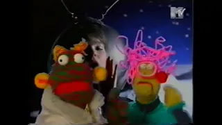 Zig and Zag take over Bjork's video