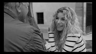 EXCLU CLIP: Lola Marois (Plus Belle La Vie) & Jean-Marie Bigard - I'm in love | KEES