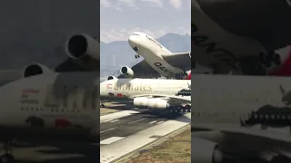 Airplane Accidently Came in the Runway During Landing Of A380...#airplanemodels