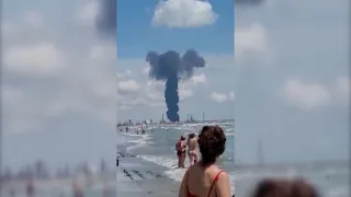 Explosion in rumänischer Ölraffinerie überrascht Strandbesucher