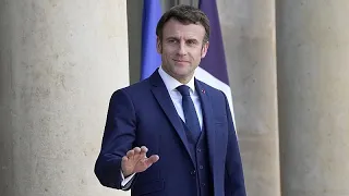 Présidentielle en France : Emmanuel Macron officialise sa candidature à un second mandat