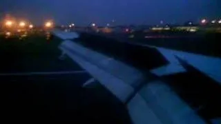 Landing an Airbus A319 at London Heathrow