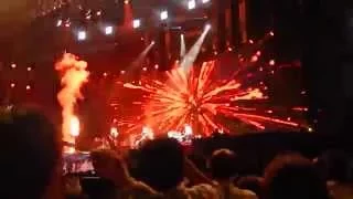 Paul McCartney - Live and Let Die - Osaka Dome April 2015