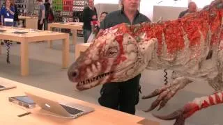 Dinosaur invades Apple store