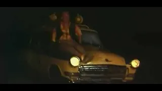 Подарок одинокой женщине (1973) - car chase scene