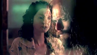 Hopelessly Devoted to You, Outlander Jamie and Claire