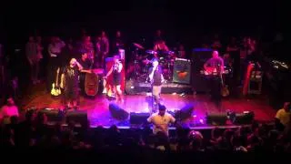 NOFX - "Doornails" live with Old Man Markley at House of Blues in Hollywood (1/18/2012)