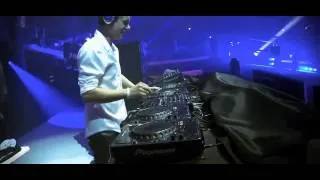 Armin van Buuren Full Focus 2010 XviD HDTVRip720p