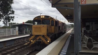 QR 2413 has the Westlander on Wacol Station