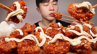 치킨대마왕 양념치킨 마요네즈 듬뿍 뿌려서 맥주랑 먹어볼게요 ㆍ ASMR MUKBANG SPICY CHICKEN EATING SHOW먹방