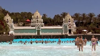 Siam Park - The biggest artificial waves of the world (4K UHD)