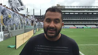 Santos treina com a presença de torcedores na Vila Belmiro antes da estreia no Paulistão