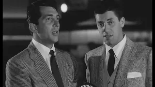 Dean Martin And Jerry Lewis Arrive In England '53