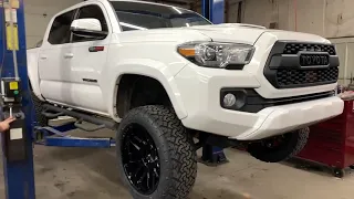 2020 Toyota Tacoma TRD 3" lift kit, 20" Wheels, and 275/55R20 tires