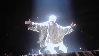 YEEZUS TOUR - ON SIGHT