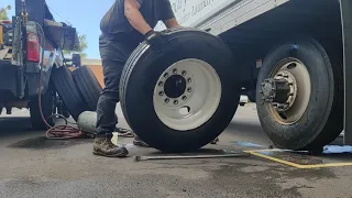 How to replace truck tires 11r22.5.