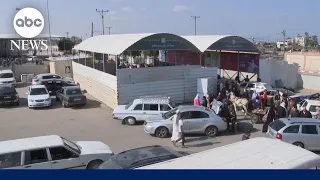 5 American aid workers cross from Gaza into Egypt through Rafah border crossing