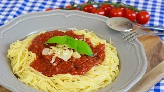 BESTE Pasta mit Tomatensauce- Schnellste und einfachste Tomatensauce der Welt