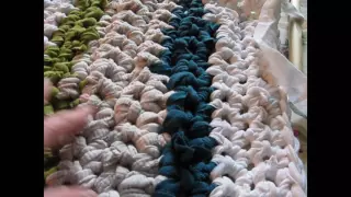 My 1st No Sew Crochet Rag Rug Part 2 - adding in t-shirt yarn ~ by Lisa's Pine Notes