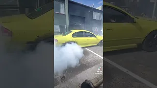 BA Falcon burnout car pops a set