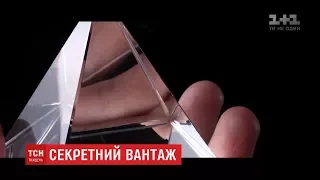 На борту "Фалькона Хеві" у космос відправили секретний вантаж – найбільшу флешку на планеті