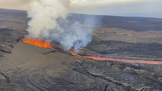 Вулкан Мауна-Лоа продолжает извергаться