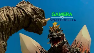 "GAMERA VS SPACEGODZILLA" (A Godzilla and Gamera Stop Motion Fan Film)