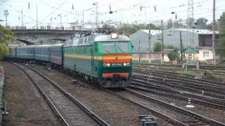 ЧС8-043 с поездом №18 Киев — Анапа