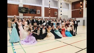 Oma tanssi | Vääksyn Yhteiskoulun wanhat 2018