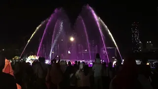 Lampion Festival & Fountain Dance Di Surabaya Barat
