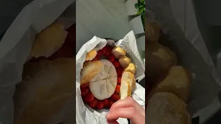 Baked Camembert with roasted Cherry Tomatoes and garlic | ЗАПЕЧЁННЫЙ КАМЕМБЕР с черри и чесноком