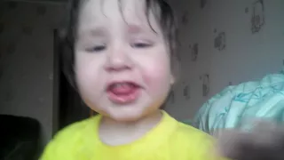 Ребёнок в 1 год ест лук