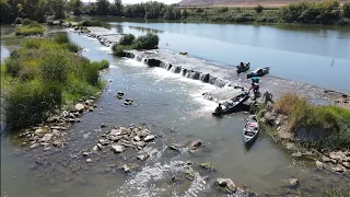 Survival Kanu-Tour am Fluss Ebro, Wels/Wallerfischen fernab des Angeltourismus. Trailer zum Guiding.