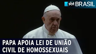 Papa Francisco apoia leis de união civil para casais homossexuais | SBT Brasil (21/10/20)