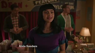 Veronica Is Handing Out Free Movie Tickets - Riverdale 7x09 Scene