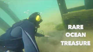 Expensive Ocean Treasure Rarer then GOLD Found Underwater Metal Detecting