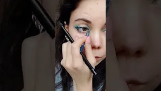 blue makeup tutorial