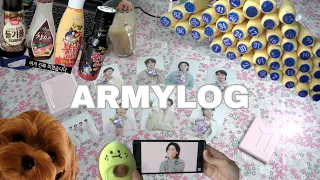 2023 아미 멤버쉽 기프트랑 1년 반 묵은 택배 언박싱~ 뷔님 때문에 아미로그가 유행이라면서요?  정국 막국수 레시피 & 멤버 닮은꼴 찾기!