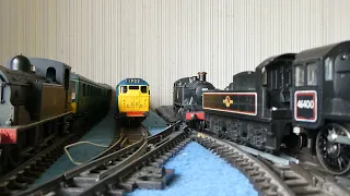 TRIANG OR LIMA OR AIRFIX OR BACHMANN OR MAINLINE MODEL RAILWAY ROLLING STOCK RUN ONE 040624