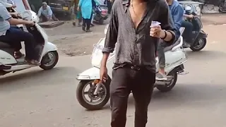 Mai bhi Sharafat se jeeta Magar