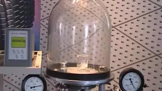 Water Phase Change   Water to ice in 90 seconds using vacuum