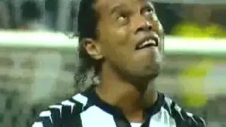 Ronaldinho marque un but et pleure pas ce que ce jours la son pére est était mort